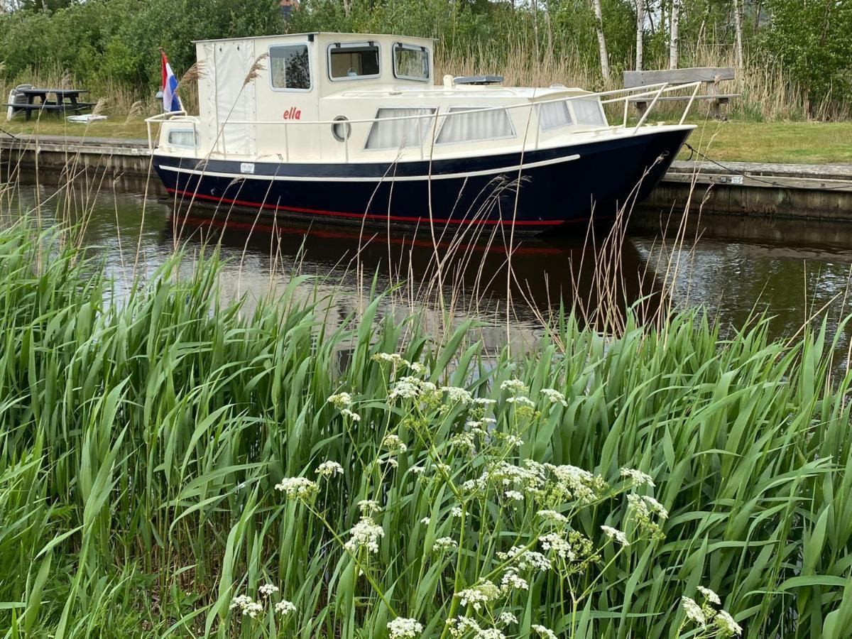 Boat Ella - Kamperen Op Het Water -Niet Om Mee Te Varen -Read Host Profile-Lees Hostprofiel Jutrijp Εξωτερικό φωτογραφία